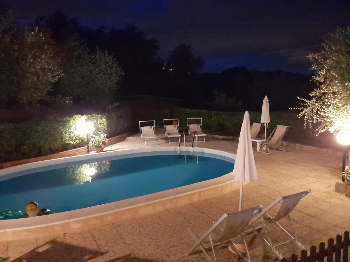 Podere Il Leccione Palaia Bagian luar foto