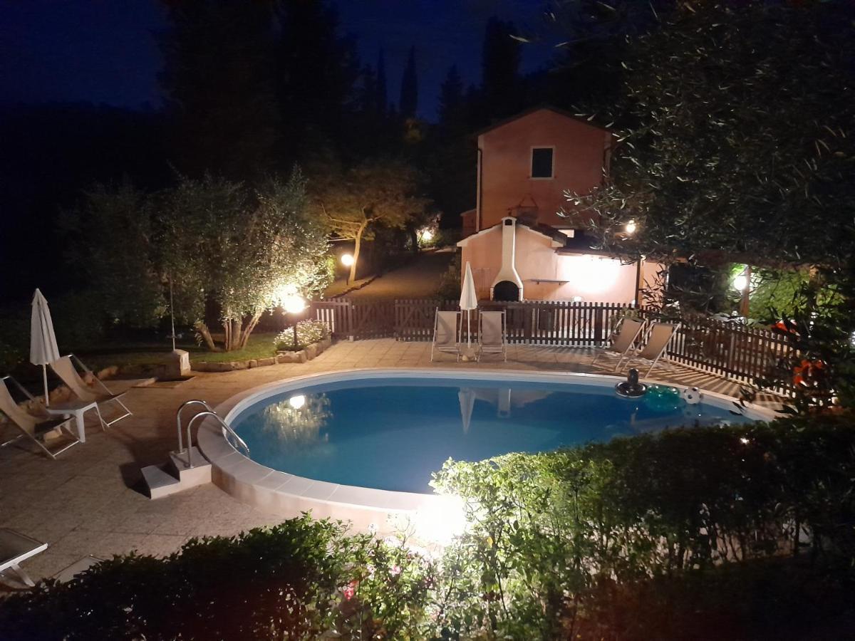 Podere Il Leccione Palaia Bagian luar foto